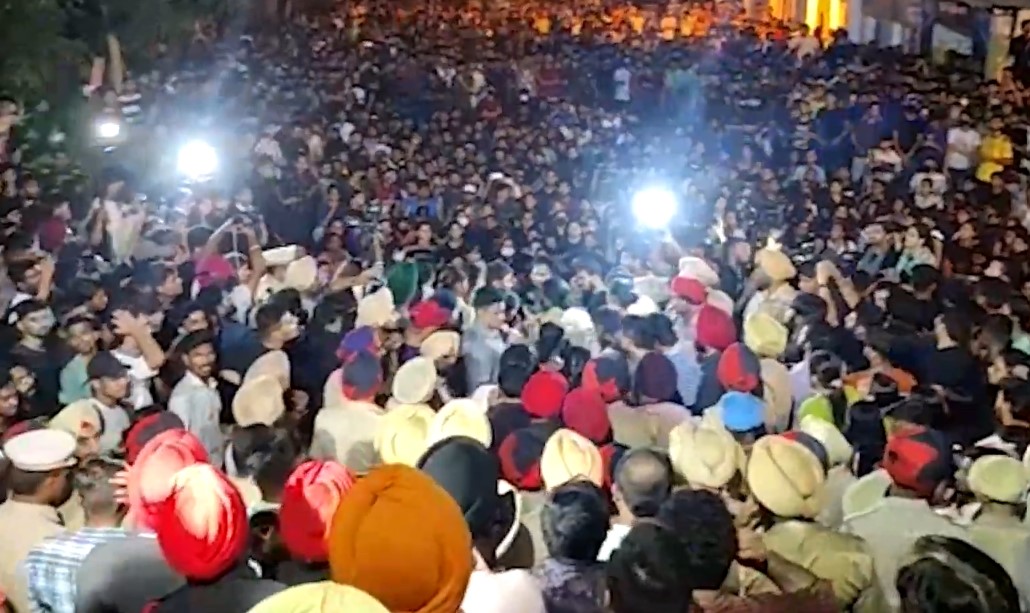 Massive Protest In Chandigarh University - 60 MMS Video Leaked